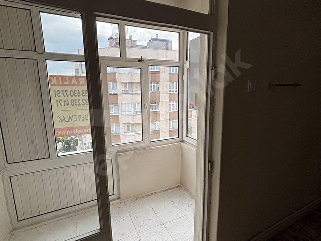 Feritpaşa mah Nalçacı caddesinde  3+1 kiralık daire - Görsel 19