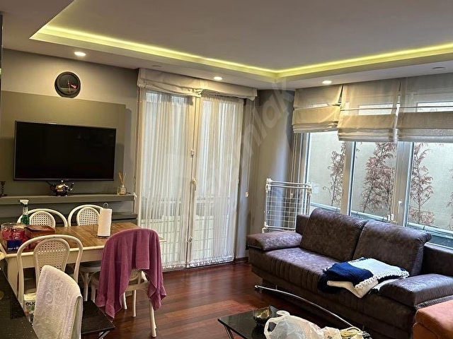 TİAMO DAN 9YAŞİNDA BİNADA 2+1 85m 1KAT KAPALI OTOPARKLI - Görsel 2