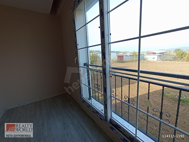 Urla Yaka Mahallesinde Kiralık 2 Adet 2+1 Daire - Görsel 24