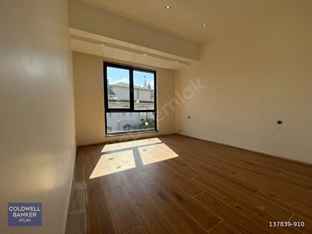 BAŞİSKELEDE 4+1 383 m² ARSA İÇİNDE HAVUZLU SATILIK VİLLA - Görsel 26