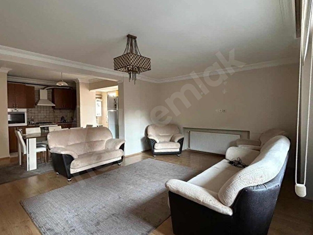 BAHÇELİEVLER MAHALLESİNDE KİRALIK EŞYALI 2+1 DAİRE