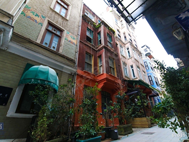 Taksim Beyoğlu Asmalımescit Şehbender Sk ta Satılık Tarihi Bina - Görsel 23