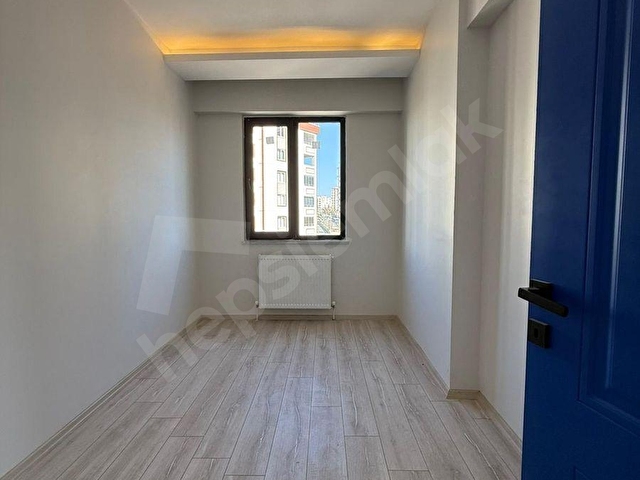 HURDA CAFE CİVARI SATILIK LÜKS 1+1 DAİRE - Görsel 5