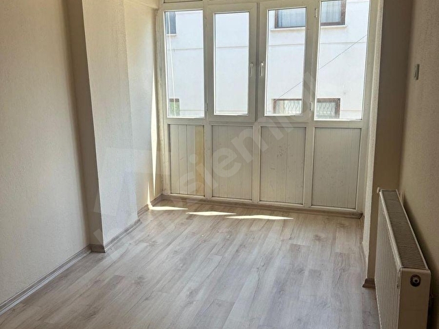 AYDIN EFELER GİRNE MAHALLESİ 2+1 DOĞALGAZLI KİRALIK DAİRE - Görsel 9