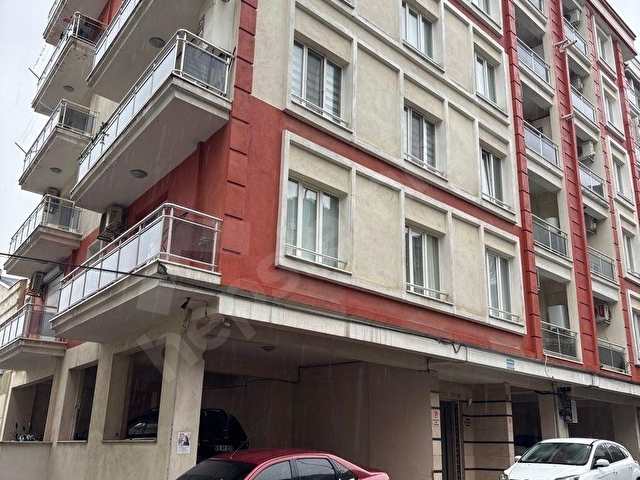 2+1 EŞYALI ZAFERDE ZÜBEYDE HANIM CADDESİNDE - Görsel 14