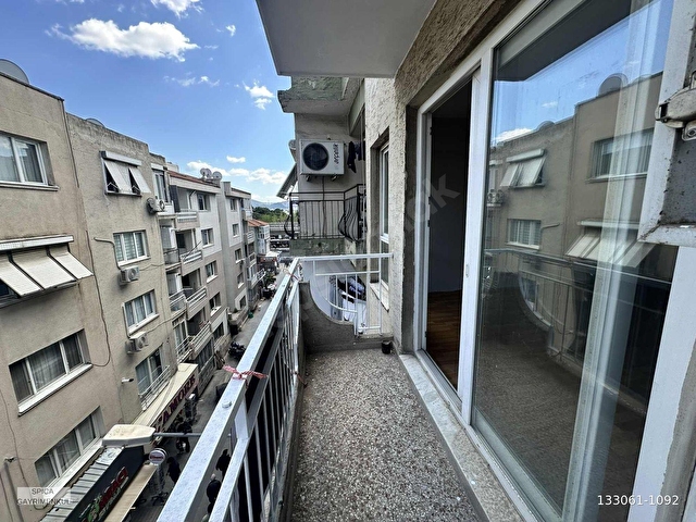 Bornova Küçükpark Satılık 3+1 Daire - Görsel 13