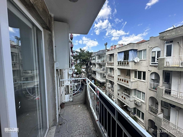 Bornova Küçükpark Satılık 3+1 Daire - Görsel 12
