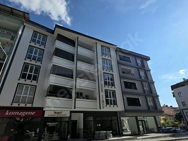 ŞEHRİN MERKEZİNDE BENGİLER CADDESİNDE SIFIR SATILIK 2+1 DİRELER - Görsel 26