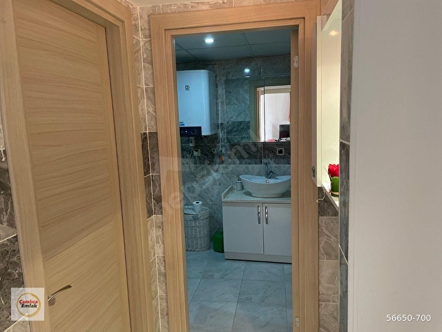Sahibinden eşyalı,asansörlü,1+1,brüt 117 m2 satılık - Görsel 6