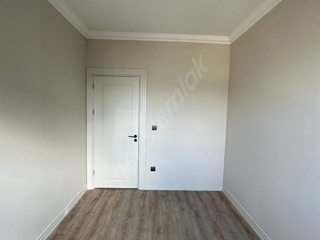 AKASYA DAN SATILIK ŞEREFİYELİ 3+1 AKASYA PORT SİTESİ - Görsel 12