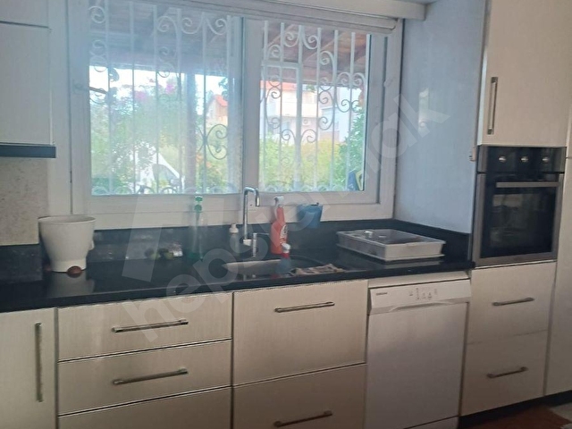 ARSUZDA SİTE İÇERİSİNDE 5+1 KİRALIK TRİPLEX VİLLA - Görsel 10
