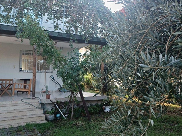 ARSUZDA SİTE İÇERİSİNDE 5+1 KİRALIK TRİPLEX VİLLA - Görsel 27