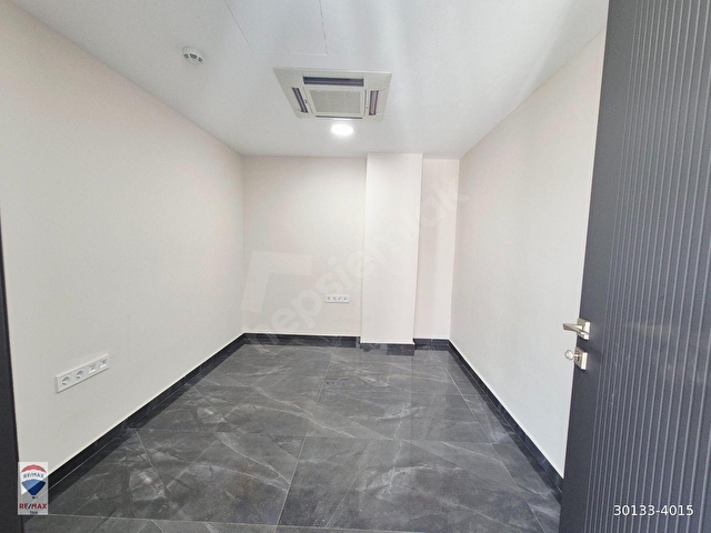 DİLOVASI OSB İÇİ E5 CEPHELİ KİRALIK 1670 M2 FABRİKA - DEPO - Görsel 30