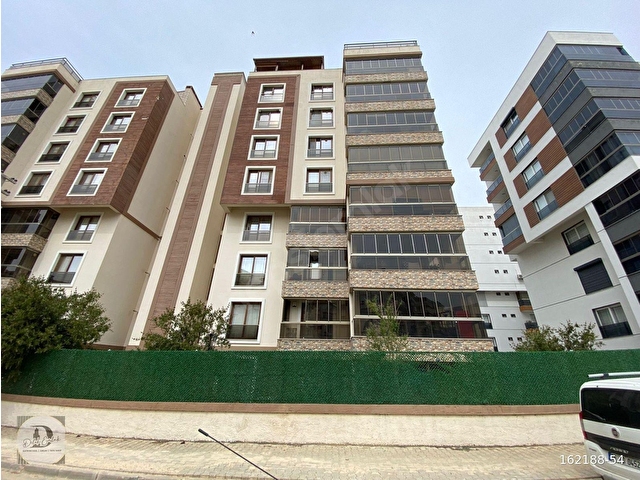 DİLEK EMLAKTAN SATILIK ARA KAT LÜKS 3+1 DAİRE