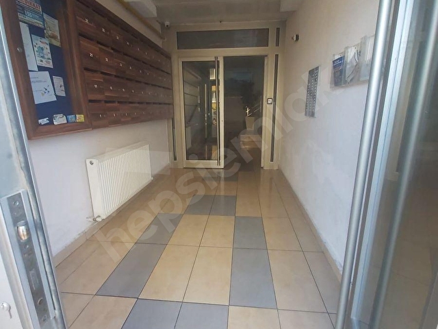KUZEYKENTTE AKADEMİ SİTESİNDE ARAKAT BAKIMLI 4+1 DAİRE - Görsel 4