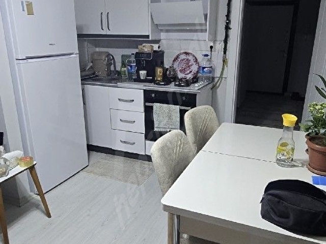 merkezi konumda full eşyalı kiralık - Görsel 4