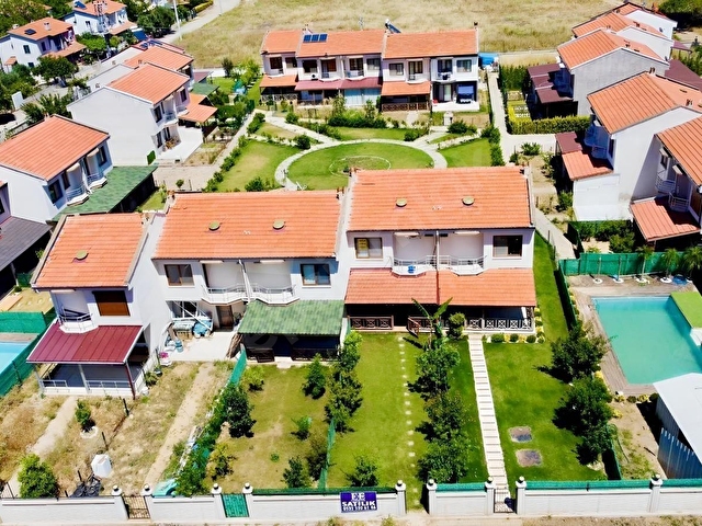 Karaburun Karareis Mavi Yaşam sitesi Full eşyalı,SATILIK Villa!! - Görsel 8