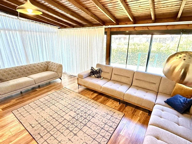 Karaburun Karareis Mavi Yaşam sitesi Full eşyalı,SATILIK Villa!! - Görsel 15