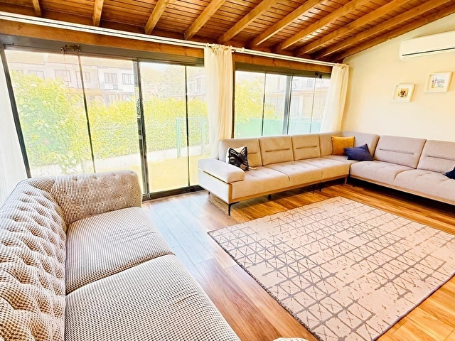 Karaburun Karareis Mavi Yaşam sitesi Full eşyalı,SATILIK Villa!! - Görsel 18