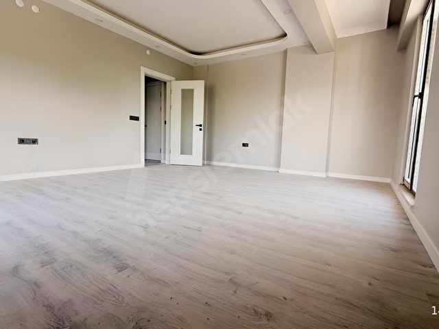 BAİŞKELE YEŞİLYURTTA YÜKSEK TAVAN 3+1 SATILIK DUBLEKS DAİRE - Görsel 11