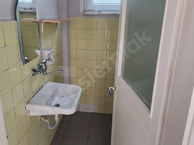 Baltalimanında  3+1 kiralık daire. - Görsel 24