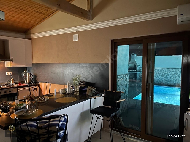 EGE PANORAMADAN HAVUZLU MÜSTAKİL KÖY EVİ - Görsel 6