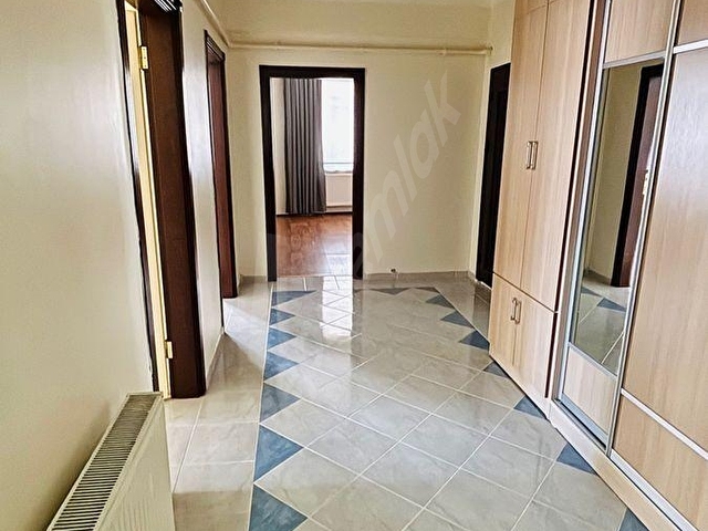 Ahiosman mh.d2 merkezde kiralık daire - Görsel 6