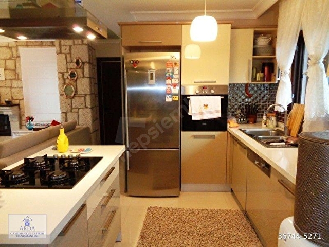 ALAÇATI GÖBENEDE SATILIK BUTİK HAVUZLU SİTEDE  TEK MÜSTAKİL 3+1 LÜX VİLLA - Görsel 14