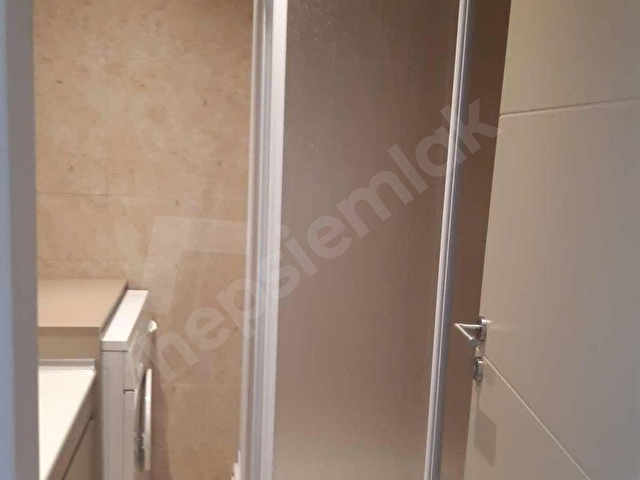 REMAX MAVİDEN CADDE 54 AVM DE 1+0 EŞYALI KİRALIK DAİRE - Görsel 13
