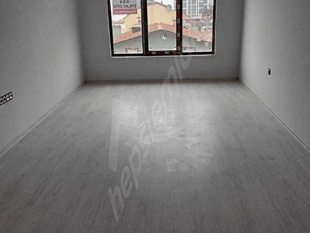 DENİZ MANZARALI SIFIR 1+1 DAİRE DOĞALGAZLI 70 METREKARE 3.KAT BALKONLU TEYYARTEDÜZÜ MAH 454 EMLAKTAN - Görsel 3