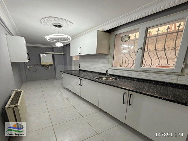 ESENYURT MEYDANA YAKIN KREDİYE UYGUN KELEPİR 2+1 DAİRE - Görsel 8
