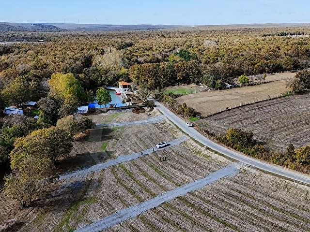 İHSANİYE CADDE CEPHE PARSELASYON ÇAPLI MUVAFAKKATLI 228 m2 - Görsel 28