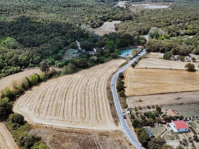 İHSANİYE CADDE CEPHE PARSELASYON ÇAPLI MUVAFAKKATLI 228 m2 - Görsel 18