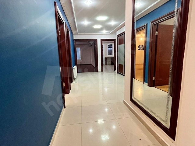 FİKRET GÜL EMLAKTAN ANA CADDE ÜZERİNDE TEMİZ BAKIMLI BAHÇE KATI - Görsel 9