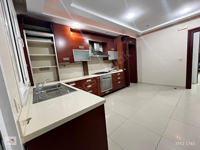 FİKRET GÜL EMLAKTAN ANA CADDE ÜZERİNDE TEMİZ BAKIMLI BAHÇE KATI - Görsel 11
