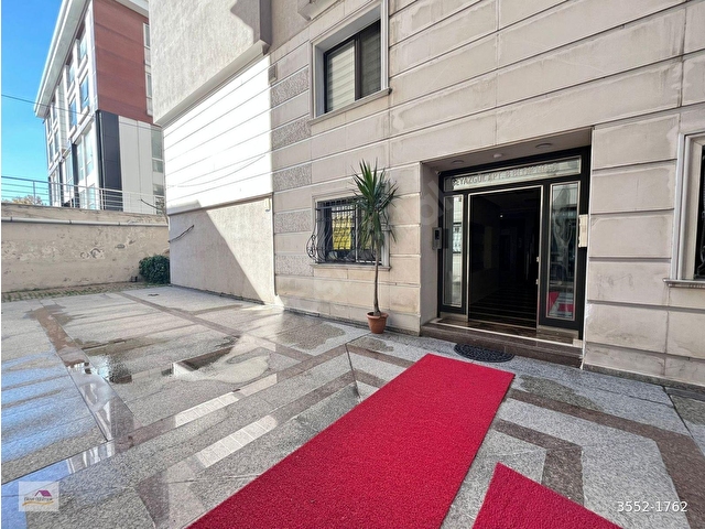 FİKRET GÜL EMLAKTAN ANA CADDE ÜZERİNDE TEMİZ BAKIMLI BAHÇE KATI - Görsel 2