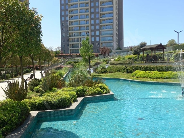 Göl Panorama Sitesinde Satılık Peyzaj Cephe 3+1