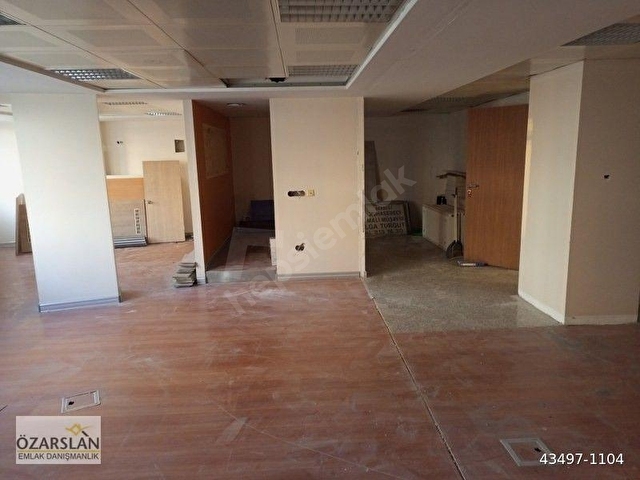Halkalı Meydanda 100 m2 Full Ana Cadde Kiralık Ofis_Özarslan Ticari - Görsel 3