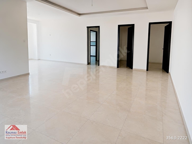 ŞİŞLİ MERKEZDE, HAZIR BÖLMELİ 750 m² DÜZ GİRİŞ KİRALIK İŞYERİ - Görsel 19