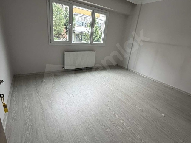 SİTE İÇİNDE 150mt KİRALIK DAİRE AİLEYE - Görsel 23