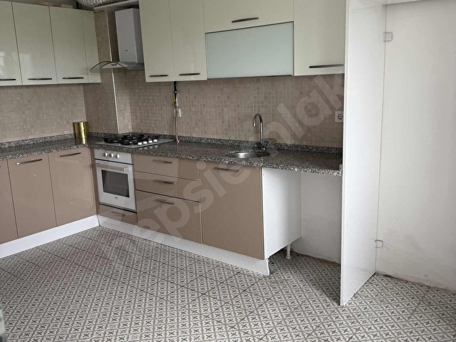 SİTE İÇİNDE 150mt KİRALIK DAİRE AİLEYE - Görsel 7