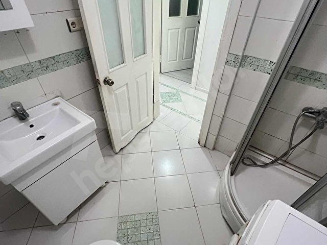STARDAN SATILIK CADDE ÜSTÜ 1+1 FULL EŞYALI DAİRE - Görsel 26