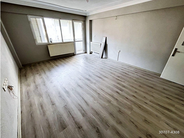 KAHANDAN KARŞIYAKA YALIDA KİRALIK 4+1 DUBLEKS DAİRE - Görsel 4