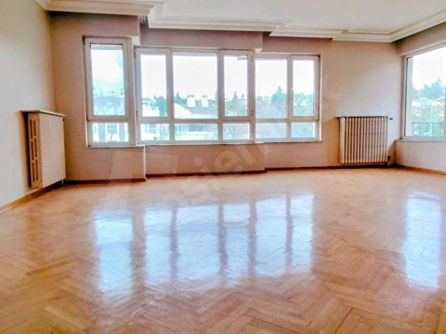 BAHÇELİEVLER DE 5+1 KOMBİLİ 170 m2 DUBLEKS DAİRE - Görsel 3
