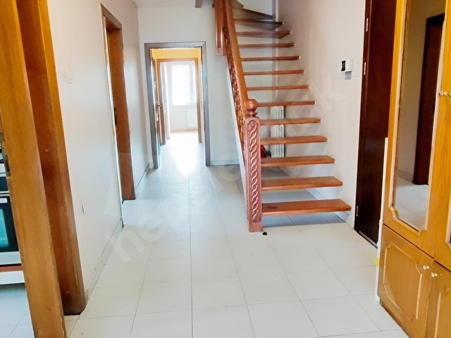 BAHÇELİEVLER DE 5+1 KOMBİLİ 170 m2 DUBLEKS DAİRE - Görsel 19