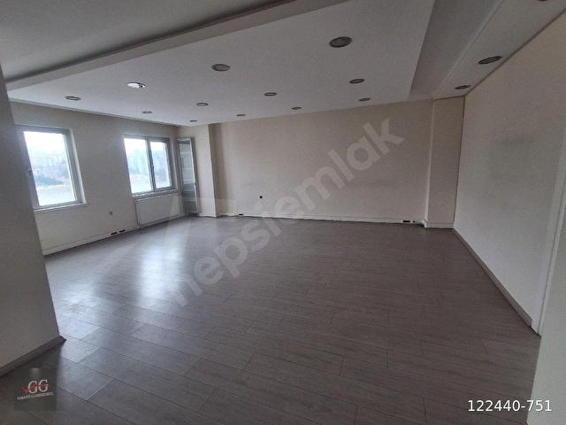 GARANTDEN MUHSİN YAZICIĞOLU CADDESİN^DE HAZIR BOŞ KATTA 4 0DA125 M2 3+1 KİRALIK OFİS - Görsel 5