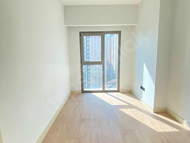 YÜKSEK KAT... FİKİRTEPE 14. ETAP ÖN CEPHE KİRALIK 3+1 DAİRE - Görsel 14