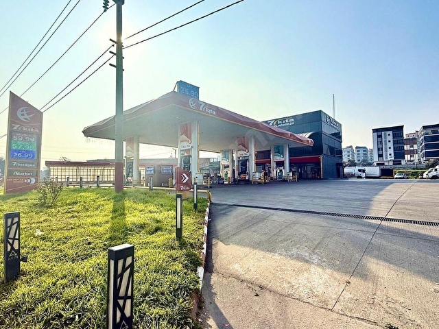 Yüksek lokasyonda satılık benzinlik - Görsel 3