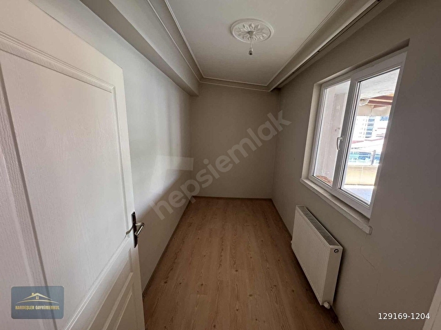 KARDEŞLERDEN 5+1 TERAS ASANSÖR MANTOLMALI AÇIK TERASLI SATILIK - Görsel 25