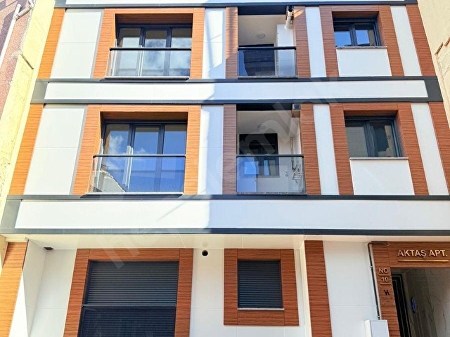 Üsküdar Merkezde Yeni Binada Bahçeli 3+1 Asansörlü Satılık - Görsel 19